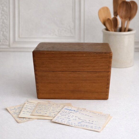 Vintage Other - Vintage Solid Wood Recipe OR Index Card Box
